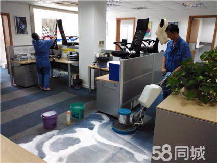 全方位服務(wù)解決方案 工廠保潔、專業(yè)維修與信息咨詢